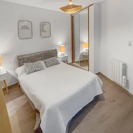 Lx120 T2 Au Pied De La Cité Vue Sur Les Remparts Apartamento *