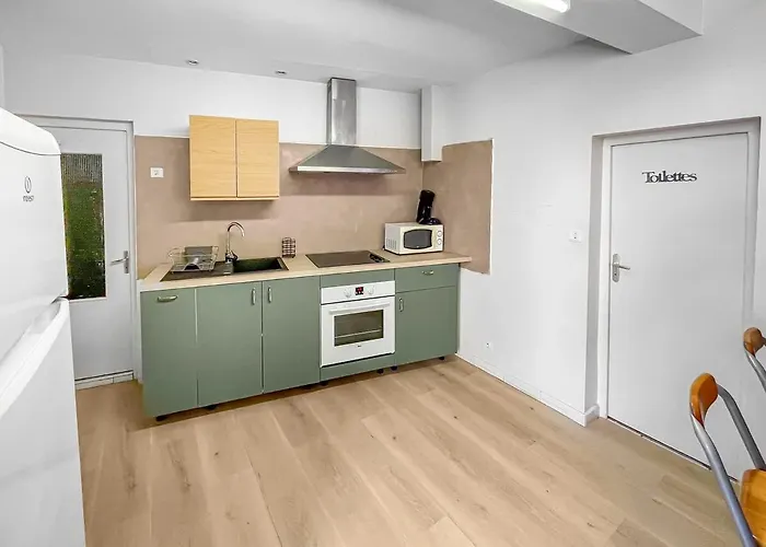 Appartement Lx120 T2 Au Pied De La Cite Vue Sur Les Remparts Carcassonne