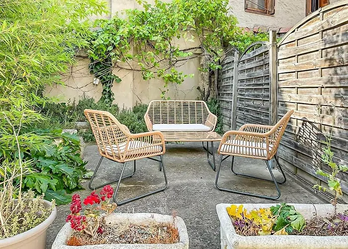 Lx120 T2 Au Pied De La Cite Vue Sur Les Remparts Appartement Carcassonne